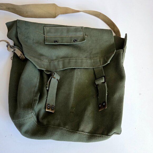 Military canvas bag. - Picture 1 of 9